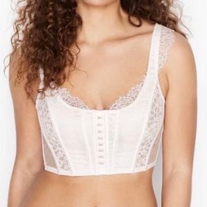 Like new. Victoria’s Secret dream angels, off white lace corset bra top. Sz LG